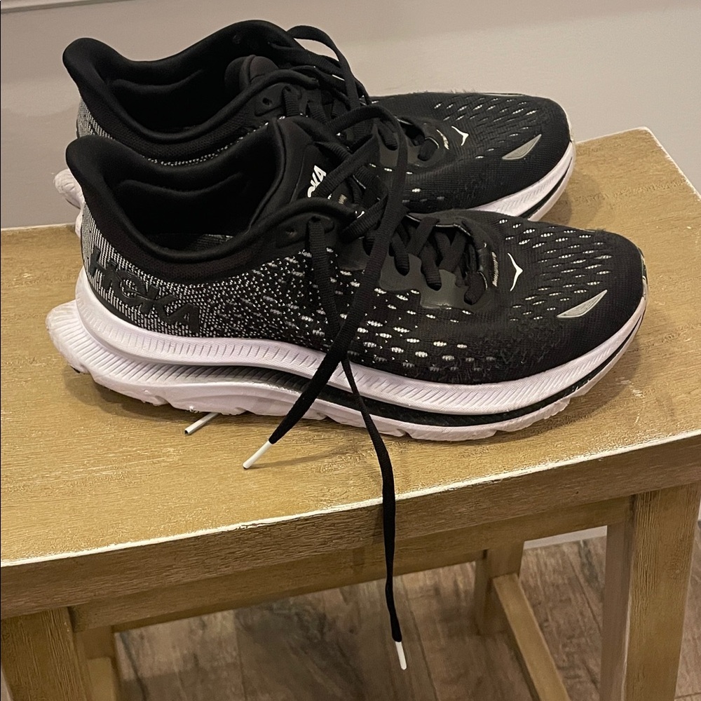 Hoka 7 Kawana Black and White Sneakers